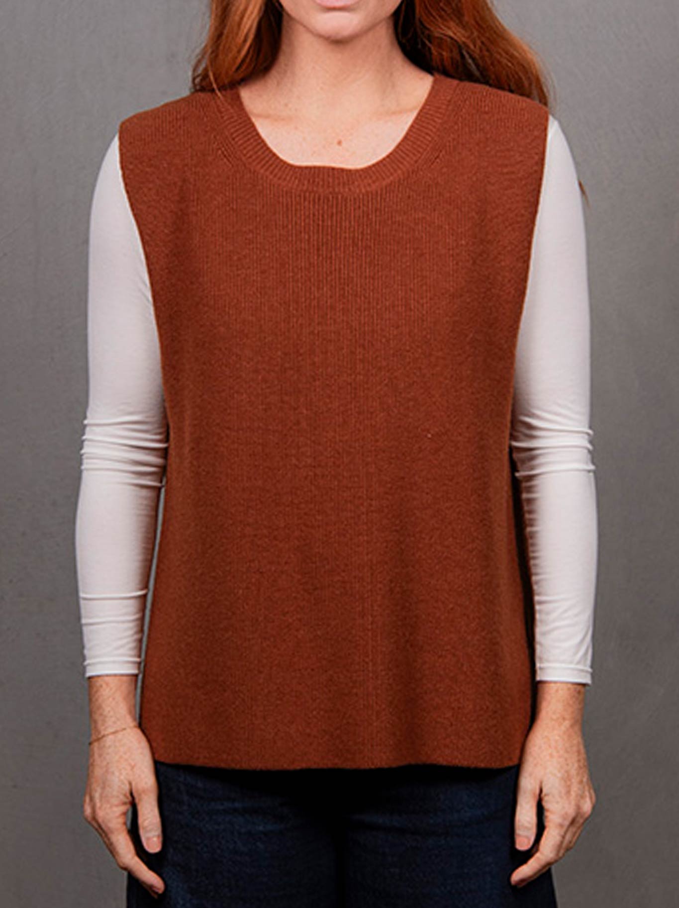 BRIDGE & LORD CREW NECK VEST
