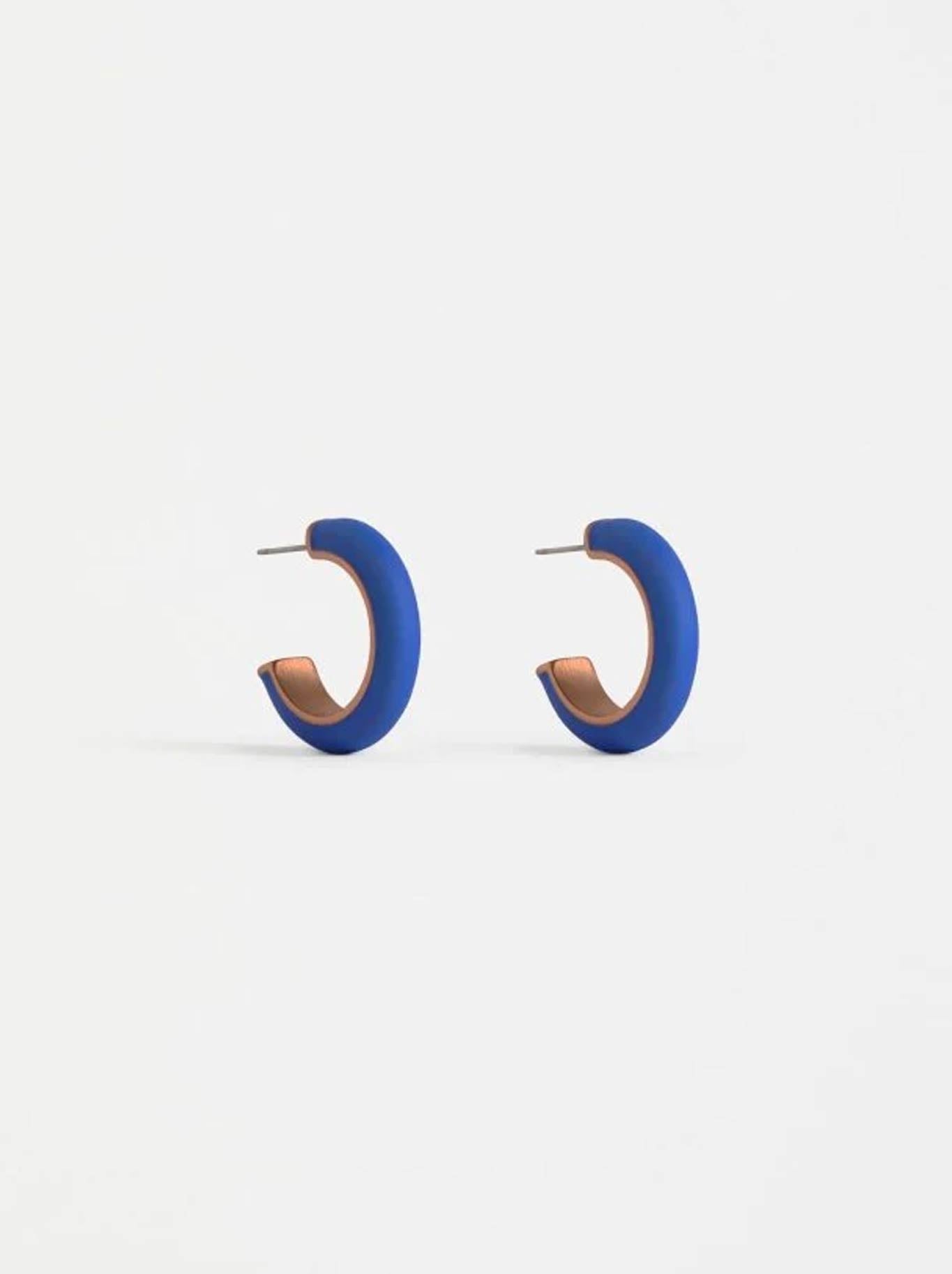 ELK EMAL MINI HOOP EARRING