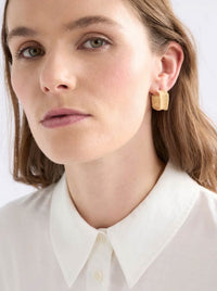ELK DETTA HOOP EARRING