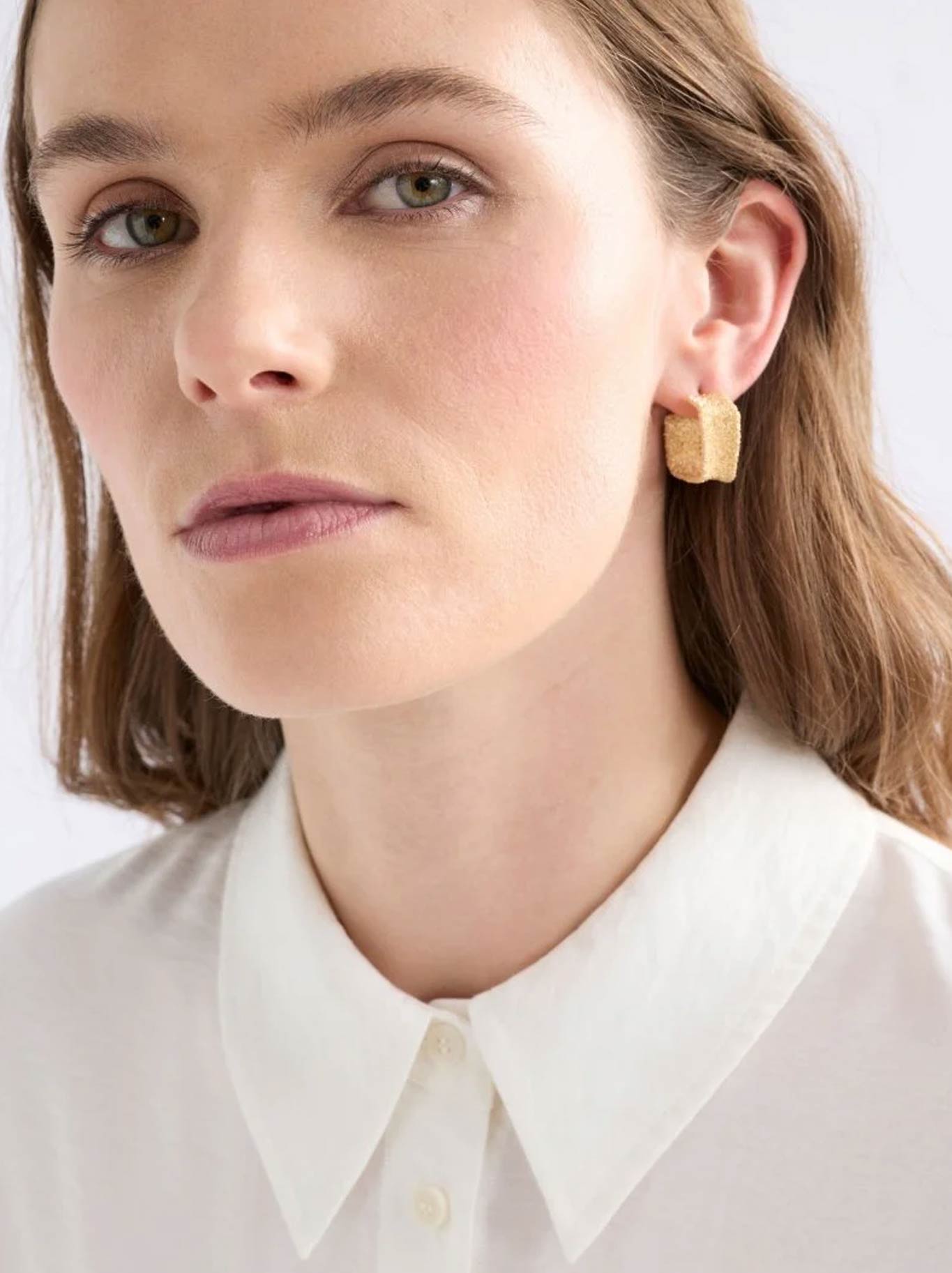 ELK DETTA HOOP EARRING