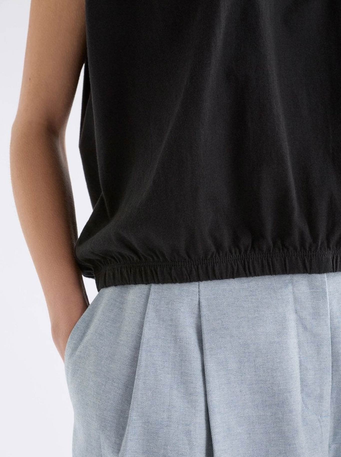 ELK KRUIS TEE