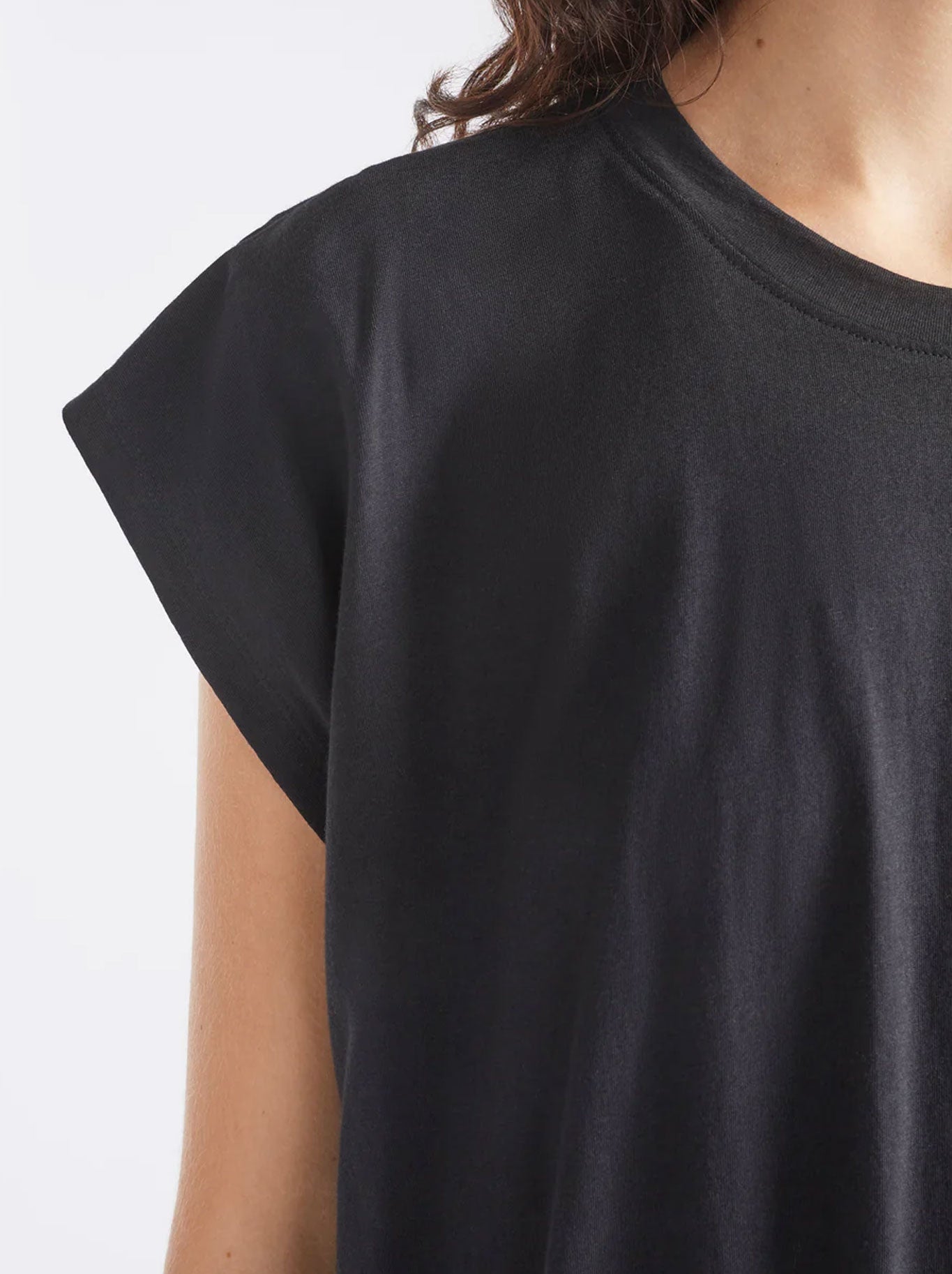 ELK KRUIS TEE