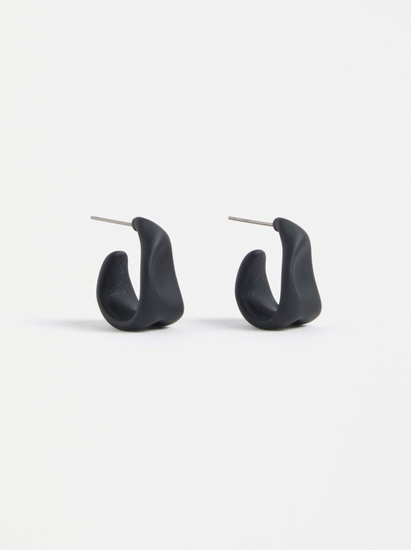 ELK FEVEN SMALL HOOP EARRING