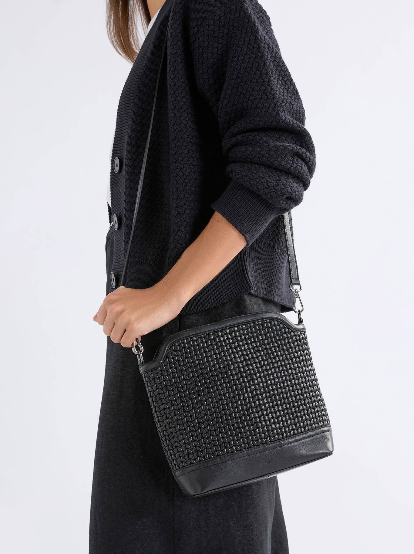ELK LEDDE CROSSBODY