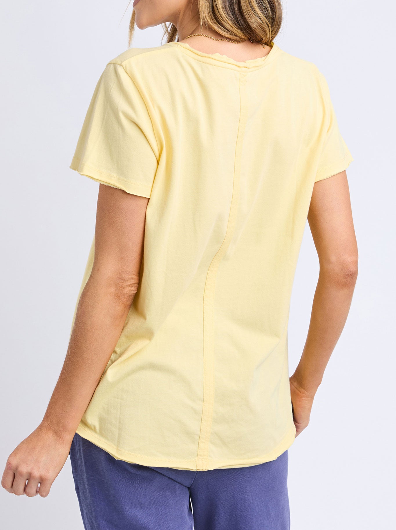 ELM PIMA VEE TEE