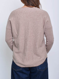 JAMES MELBOURNE CURVED HEM VEE NECK
