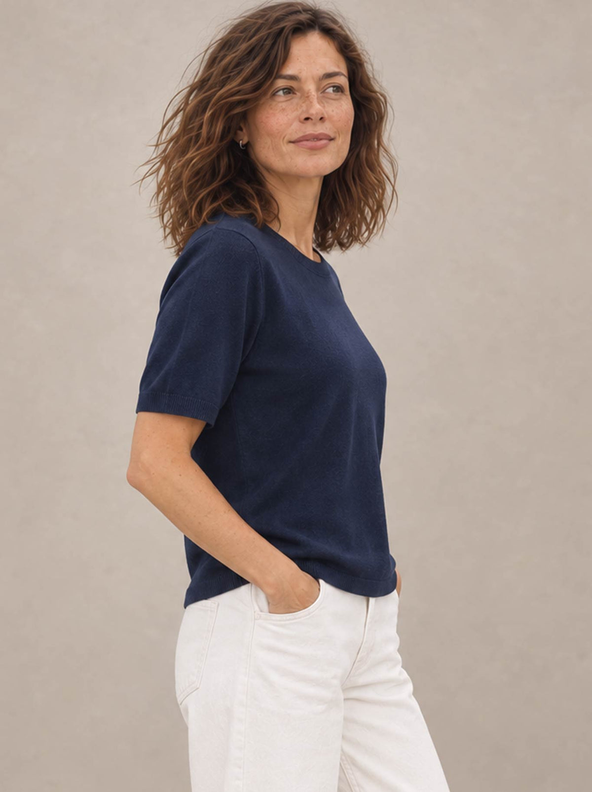 JAMES MELBOURNE SS CREW TEE