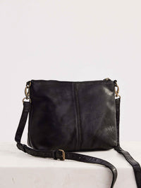 JUJU & CO ESSENTIAL POUCH