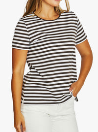 JUMP CORE STRIPE SHORT SLEEVE TEE