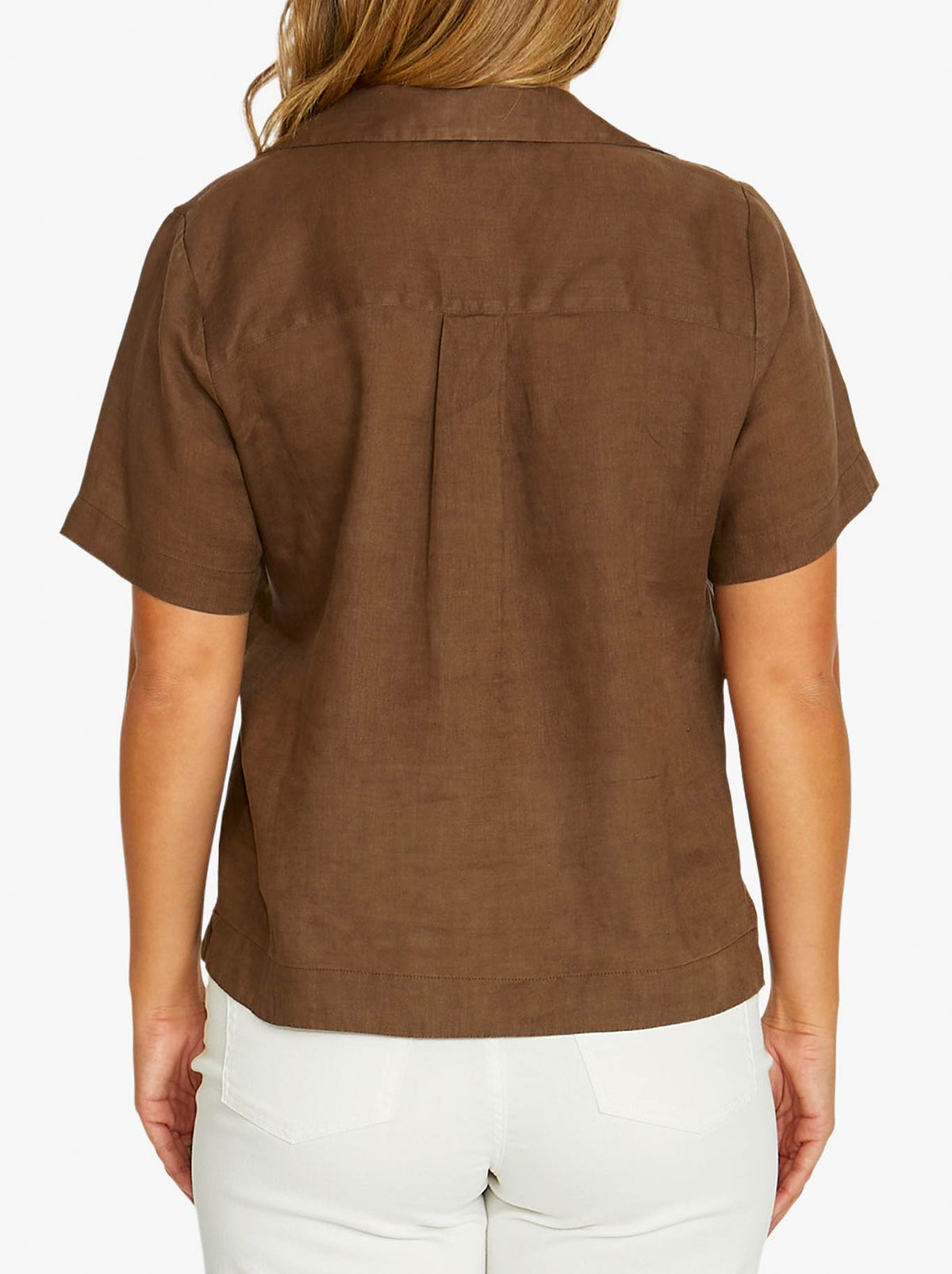 JUMP OPEN COLLAR SHORT SLEEVE TOP