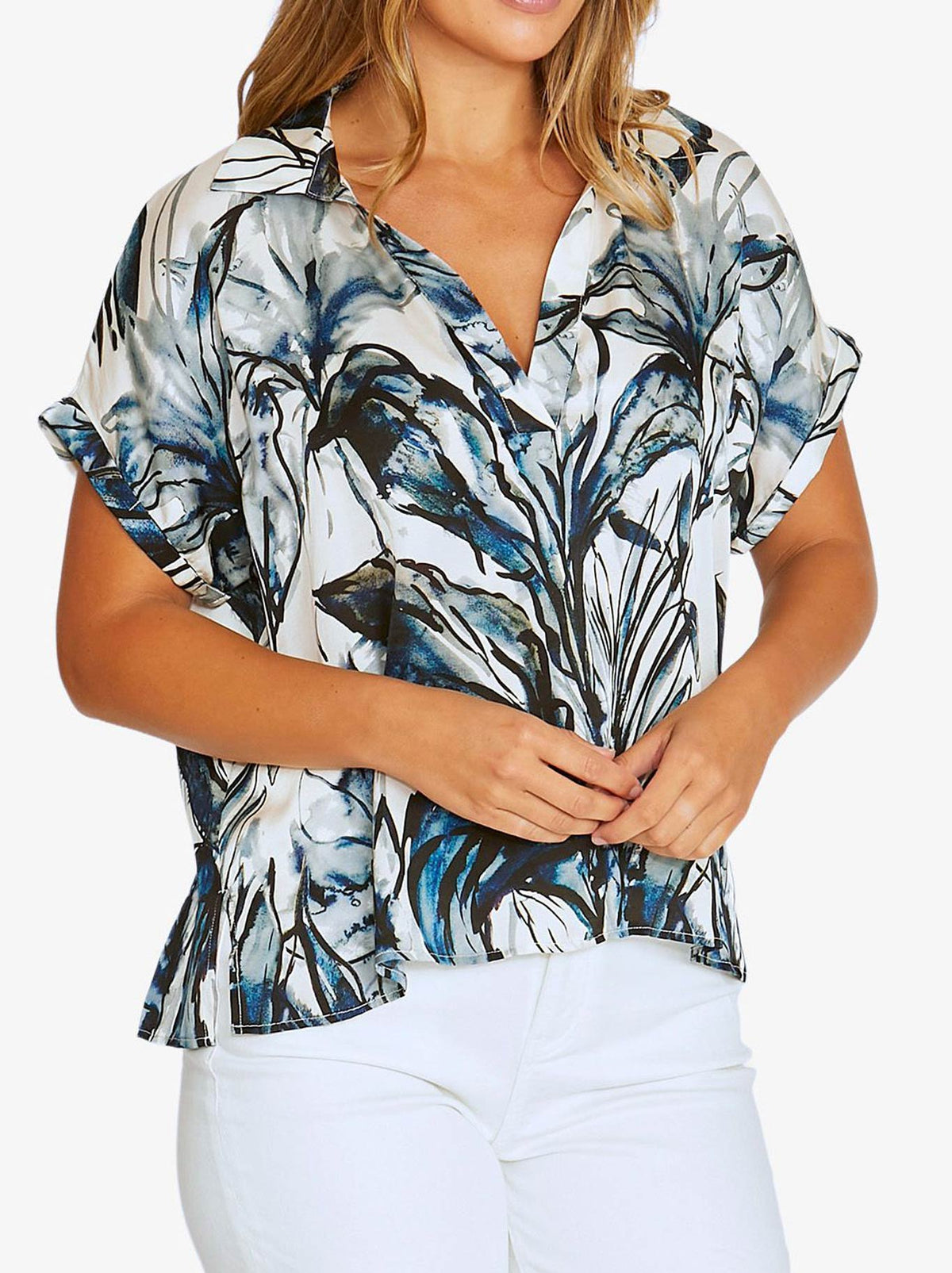 JUMP INKY ABSTRACT TOP
