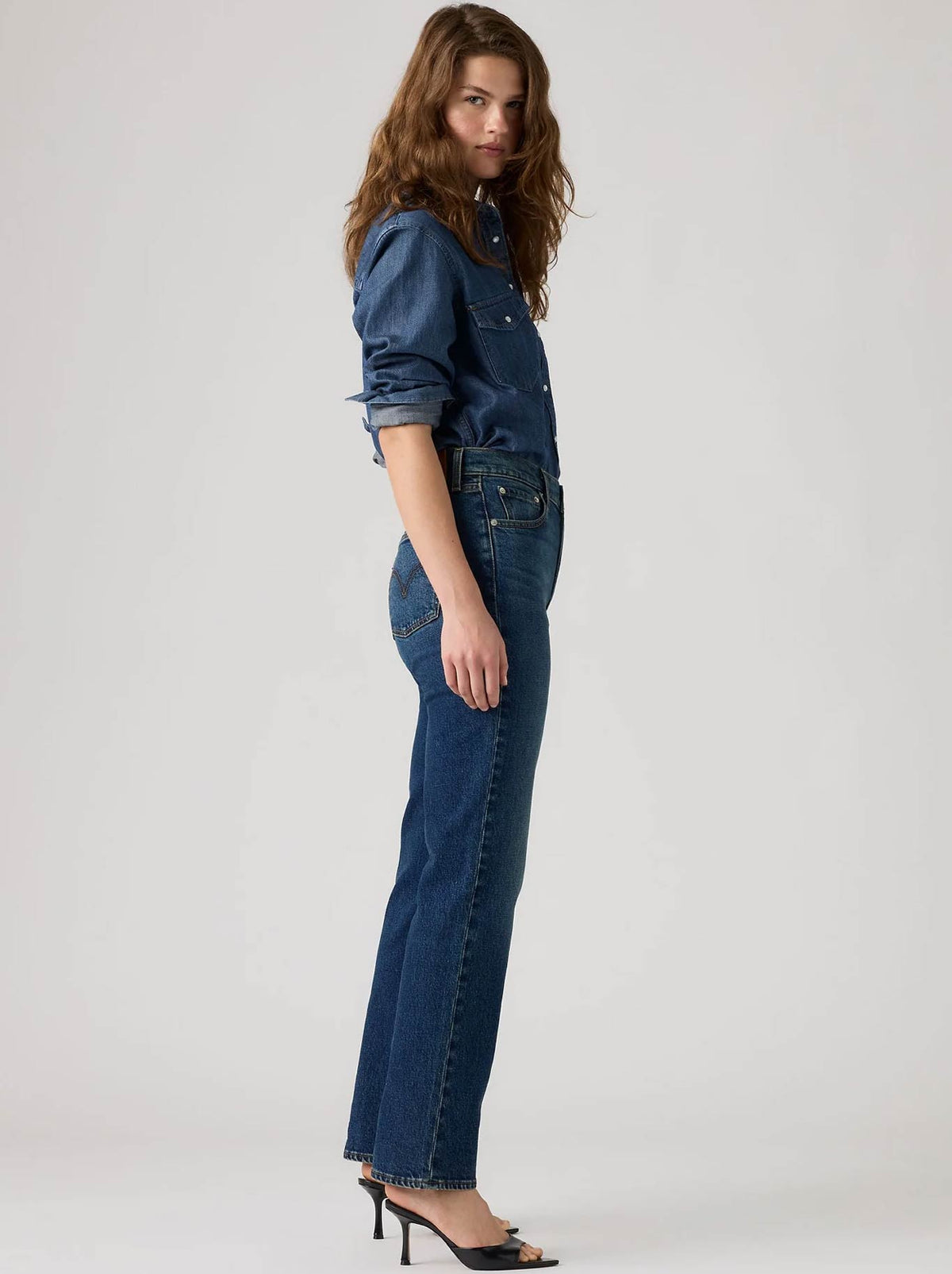 LEVI'S RIBCAGE SLIM JEANS