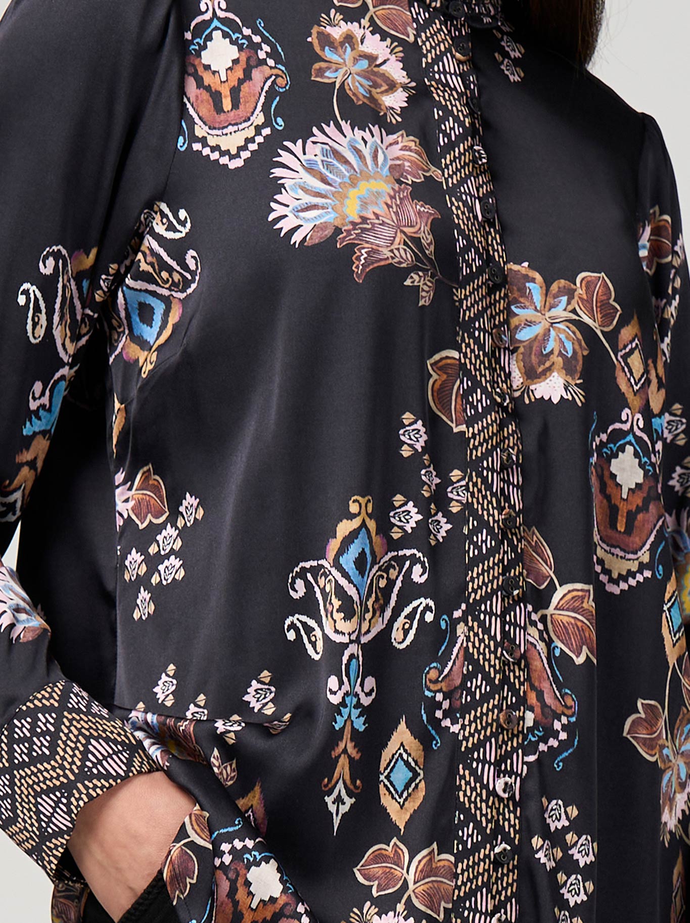 LOOBIE'S STORY GILDED LOTUS SHIRT