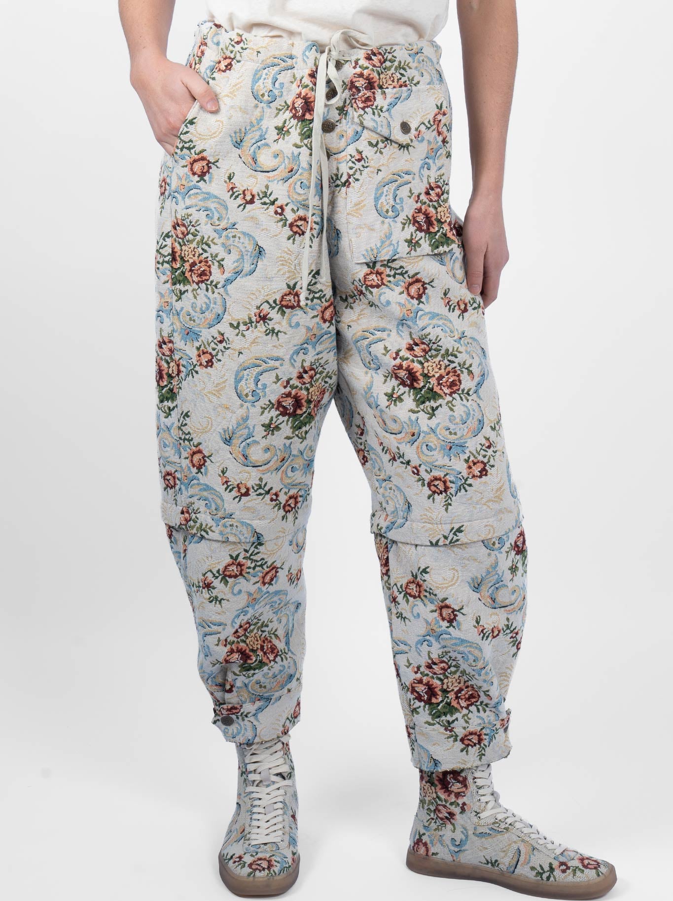 M.A DAINTY TRUCKER PANT