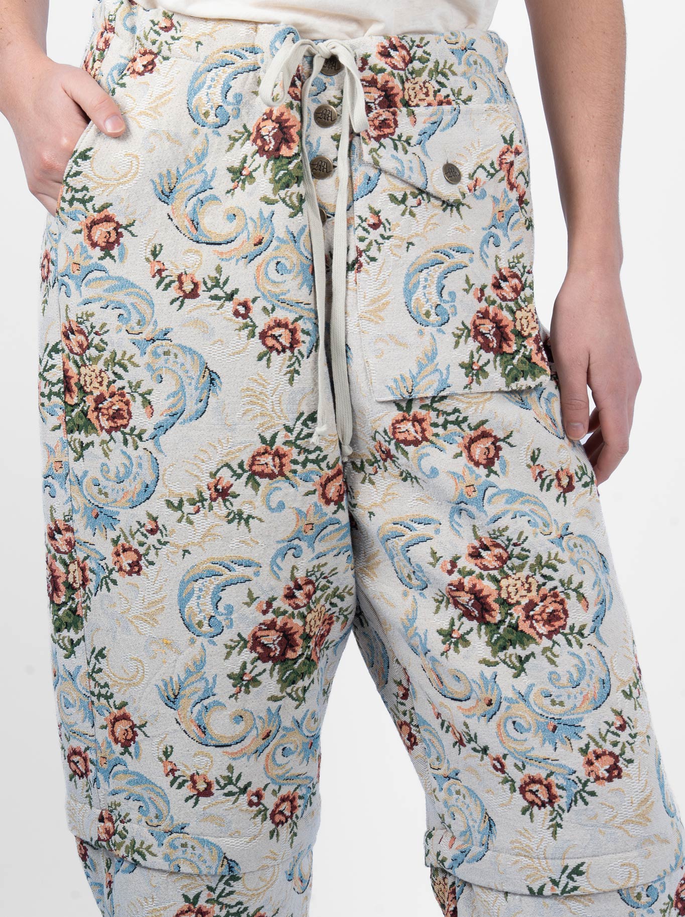 M.A DAINTY TRUCKER PANT