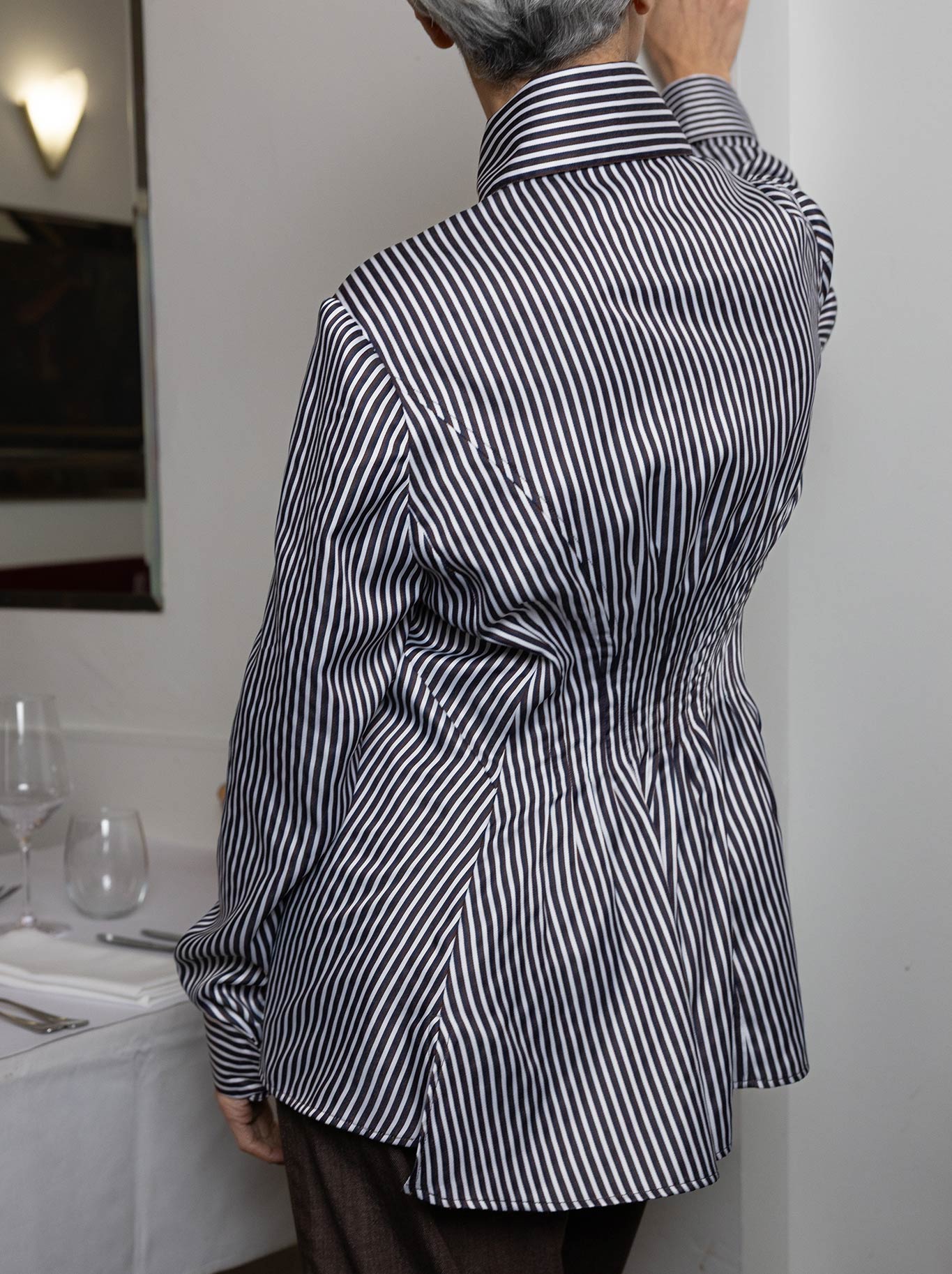 M.A DAINTY KEYES SHIRT