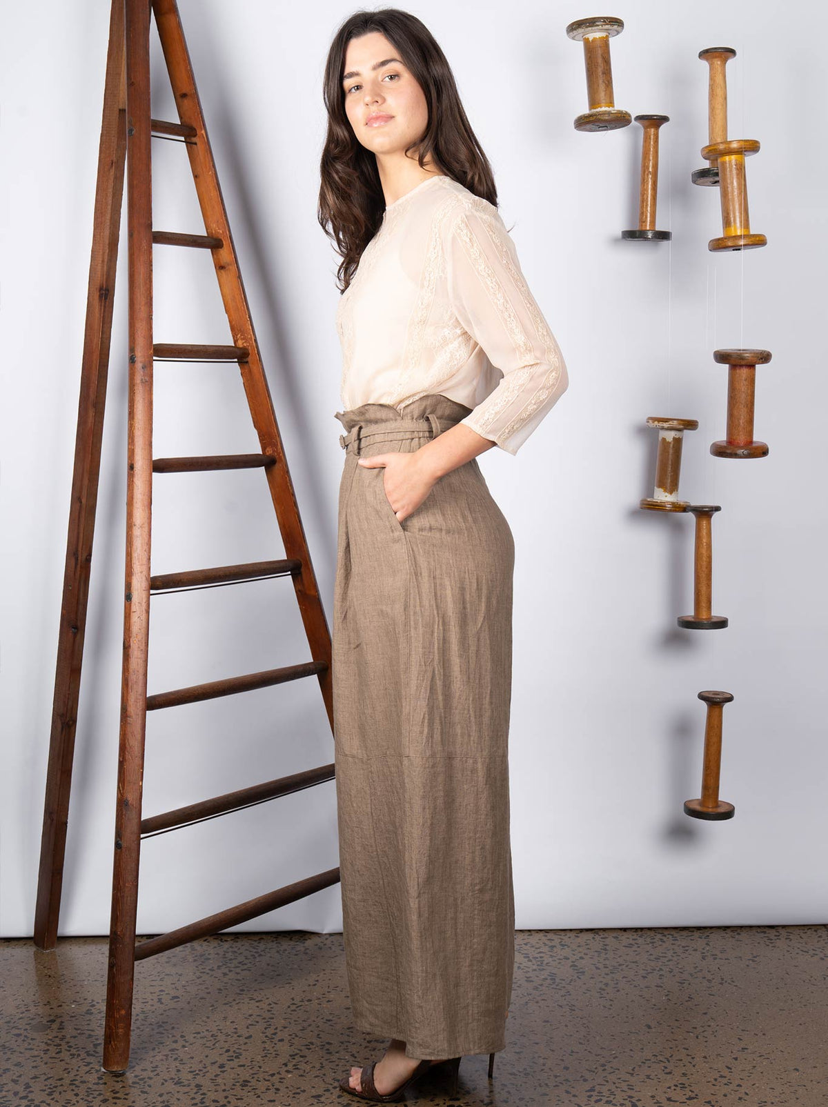 M.A DAINTY DOWNTOWN PANT
