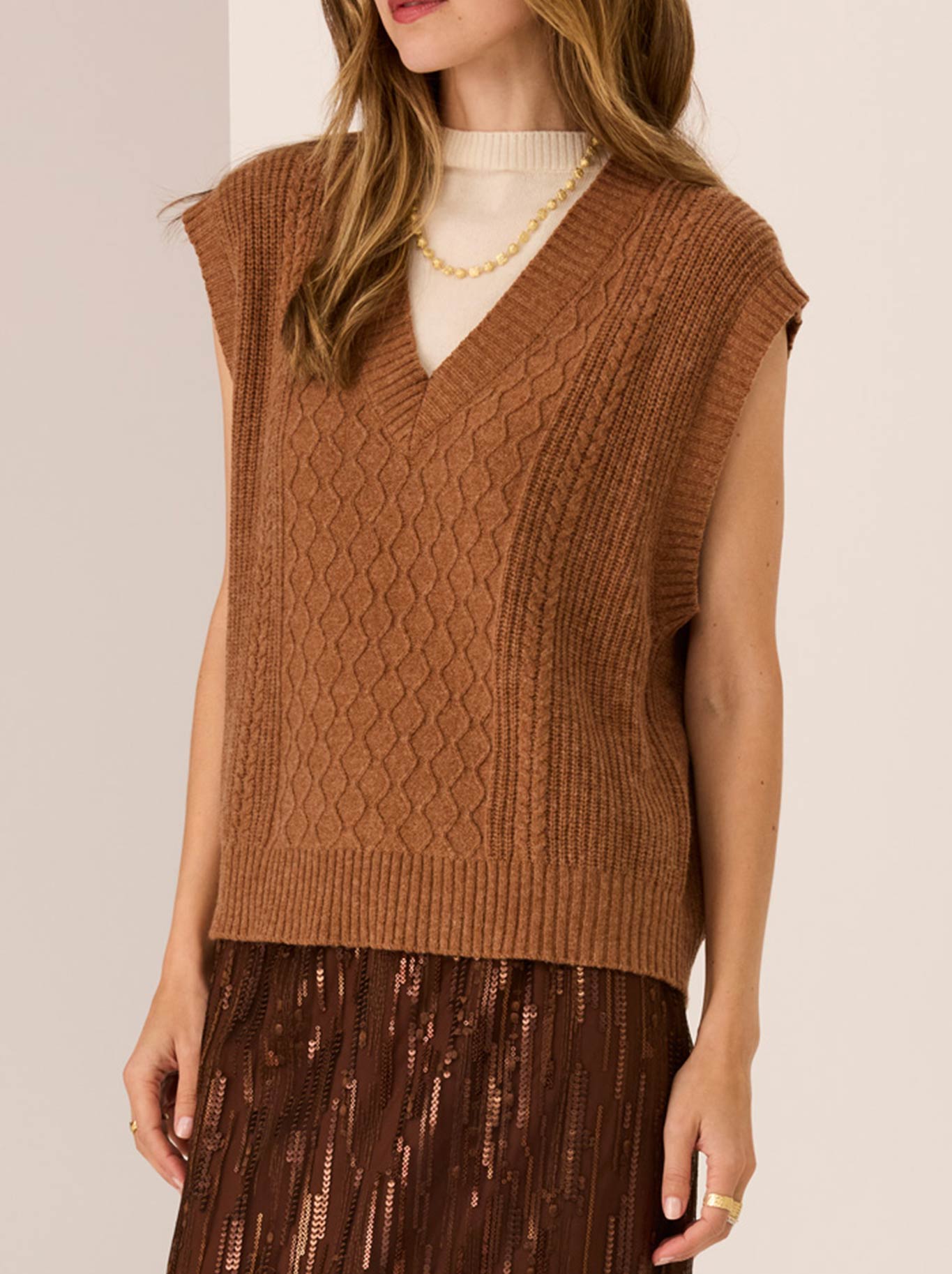 POL LOREN CABLE VEST