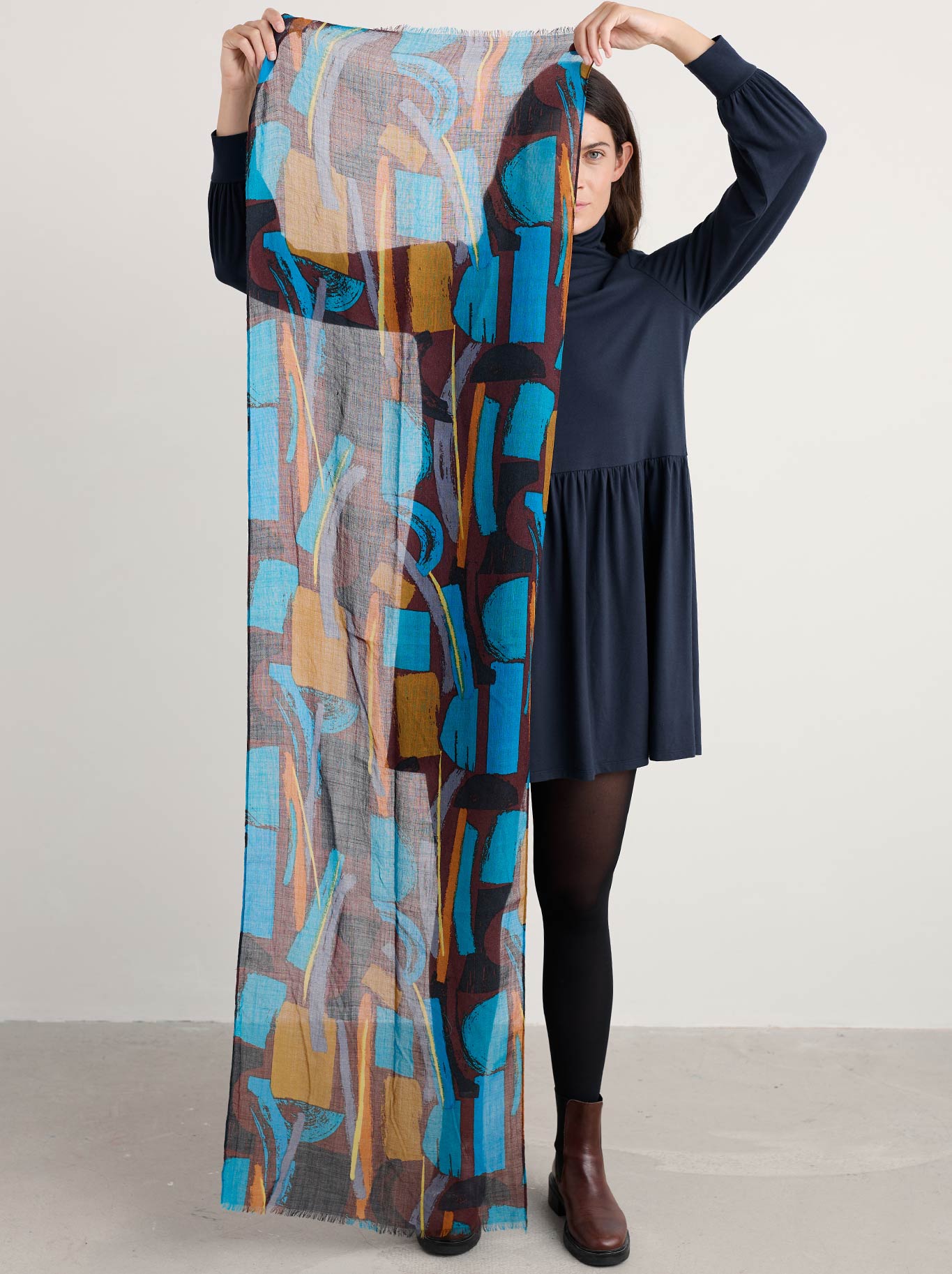 SEASALT PRETTY PRINTED SCARF