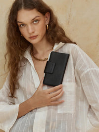 STATUS ANXIETY RUINS WALLET