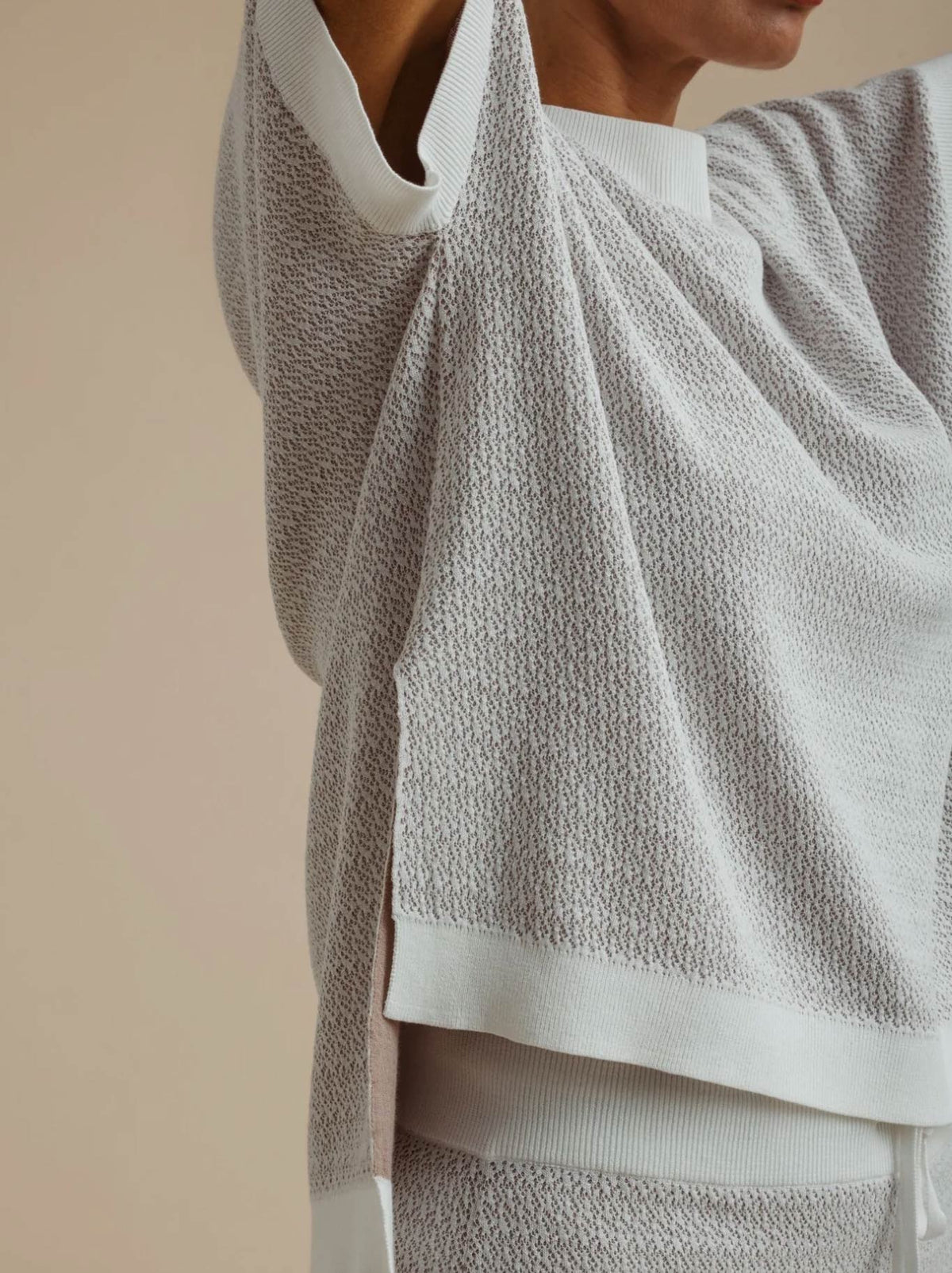 TALAMAYA CREPE KNITTED TEE
