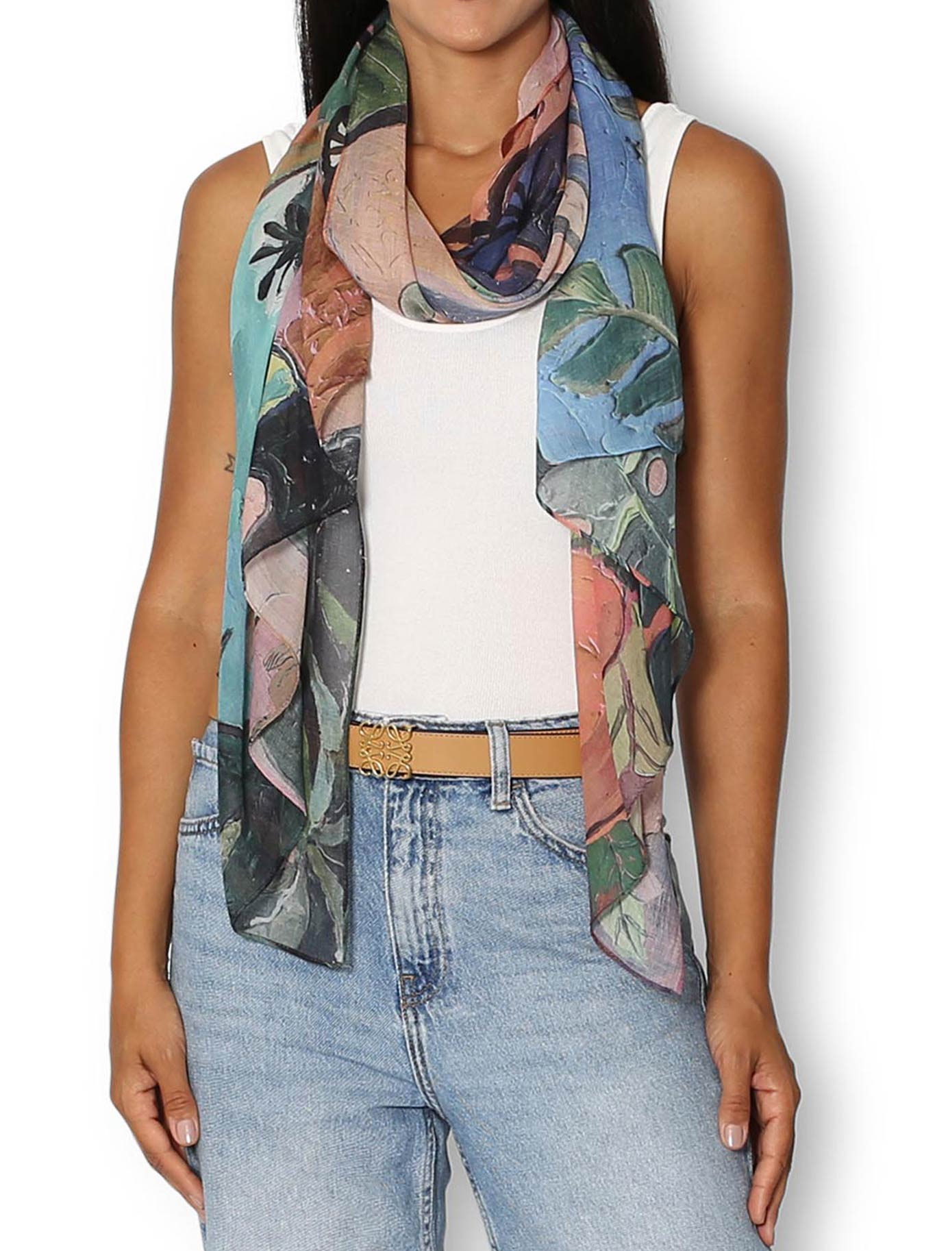 THE ARTISTS LABEL A DAY IN TAHITI SCARF