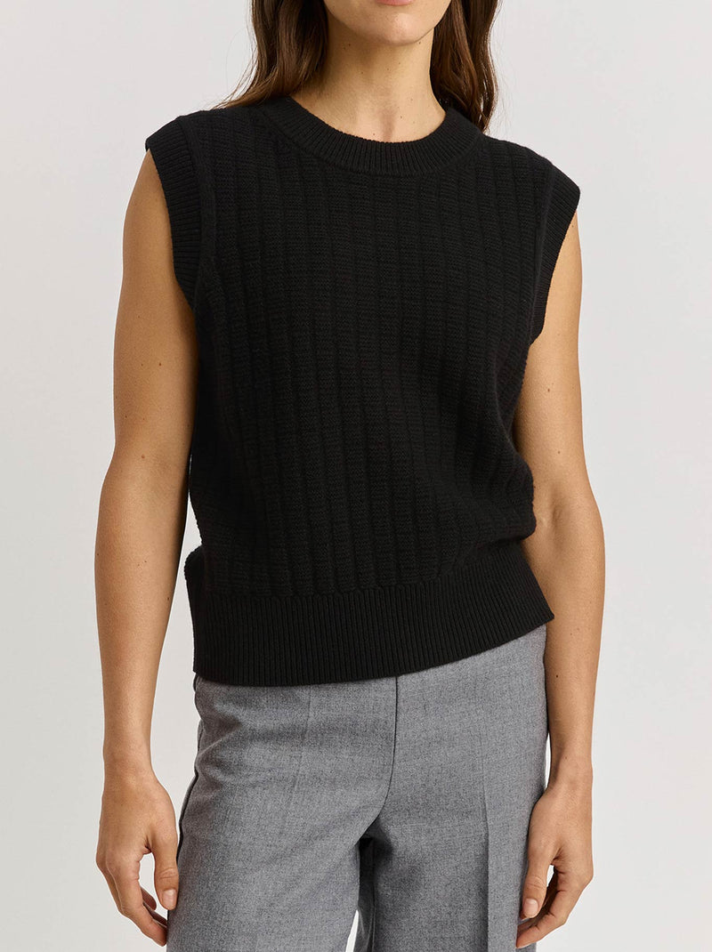 TOORALLIE GRID KNIT VEST
