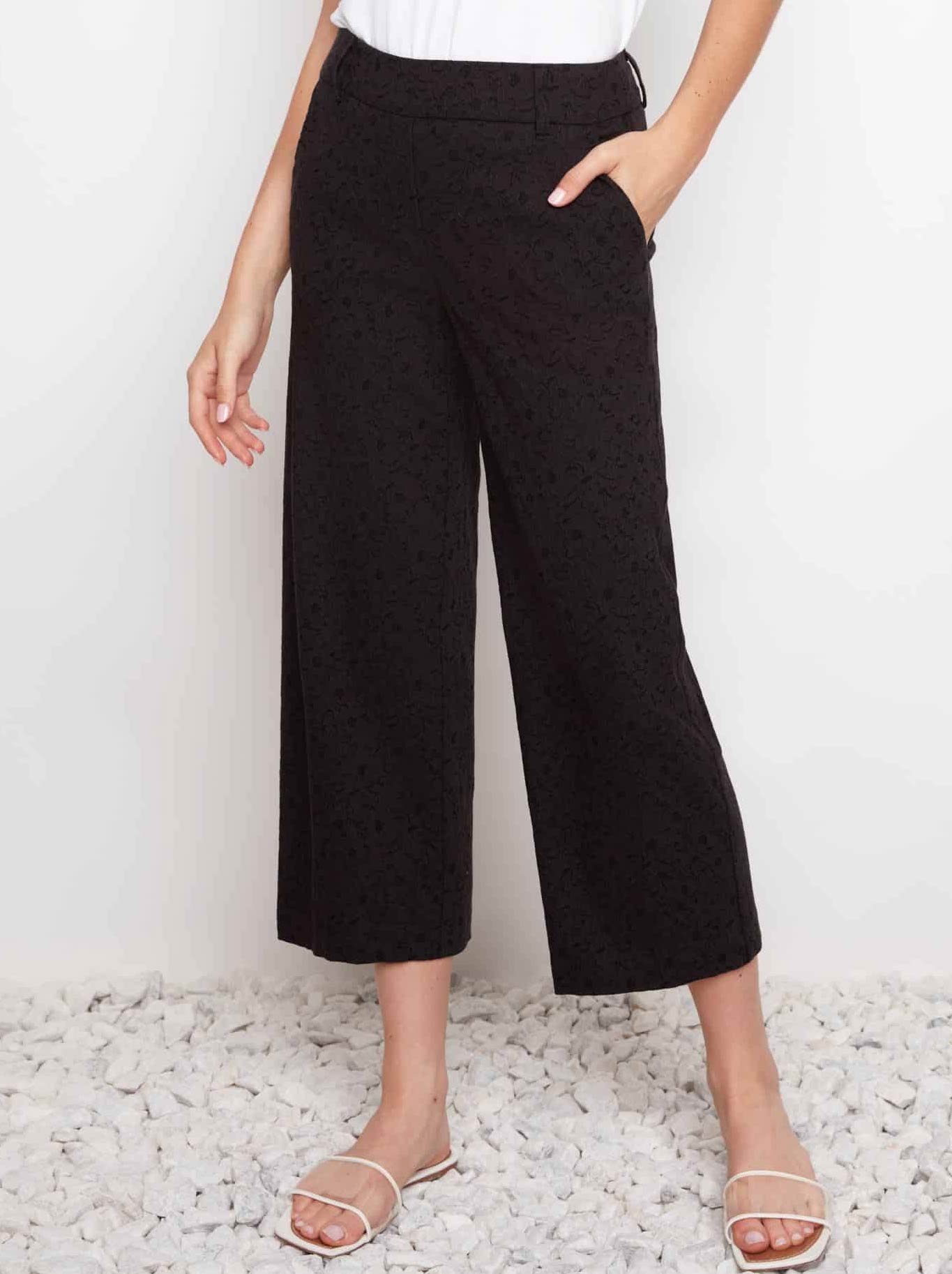 UP! TECHNO JACQUARD WIDE LEG CROP PANT