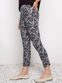 UP! TECHNO SLIM LEG PETAL PANT