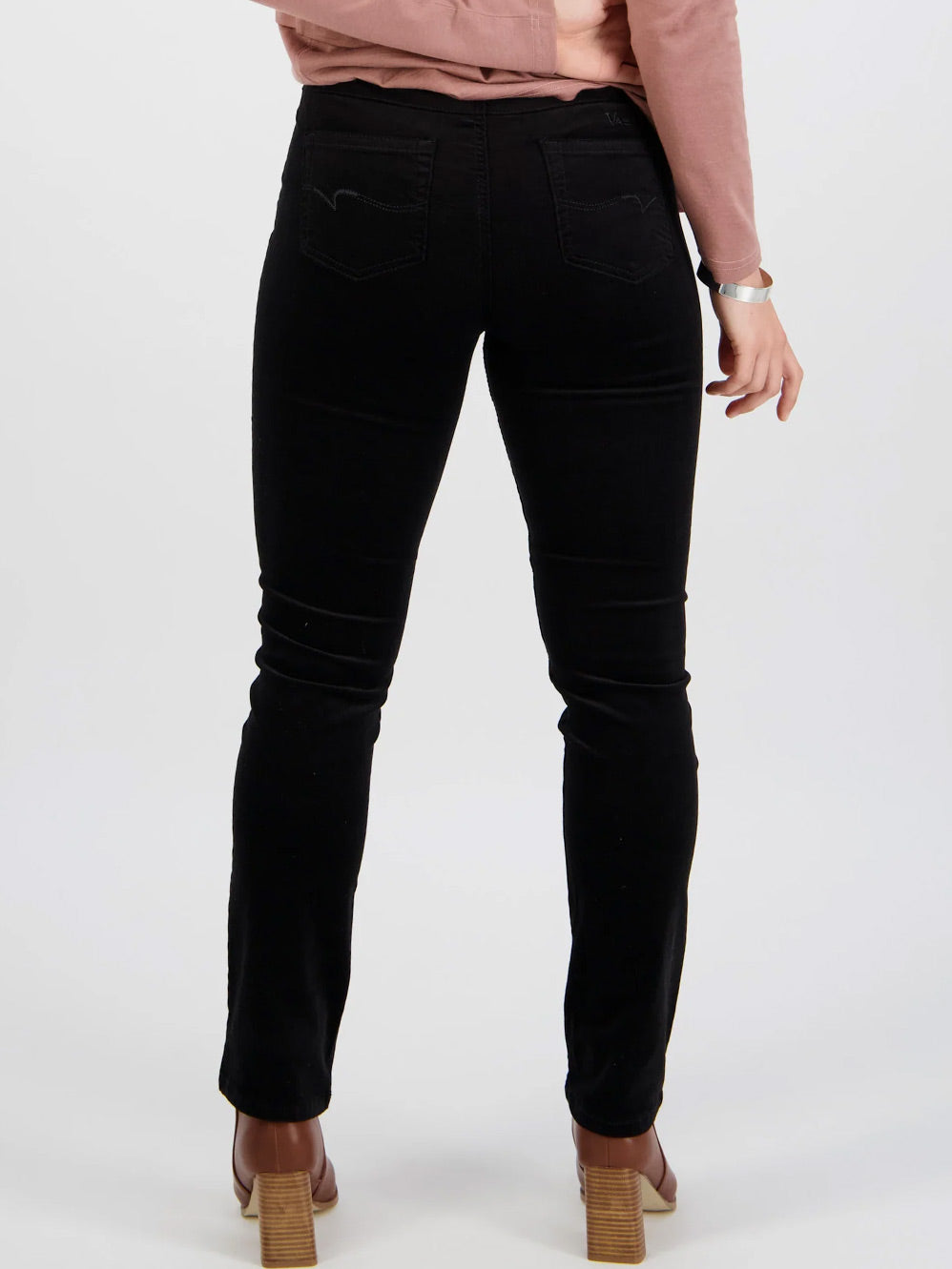 VASSALLI BAY SLIM LEG CORD PULL ON PANT