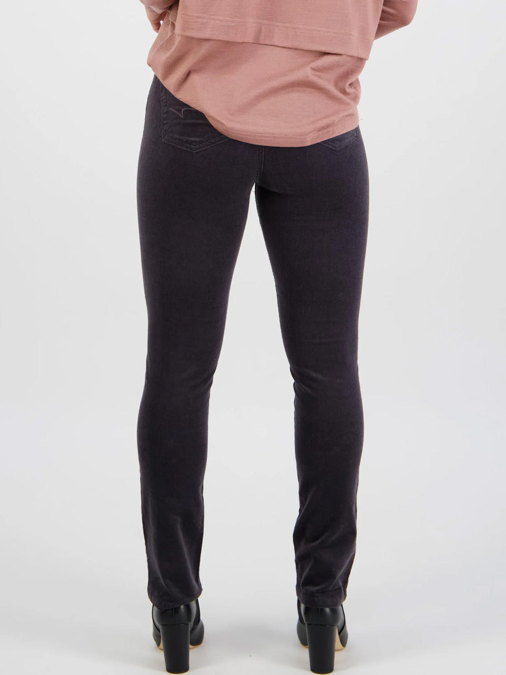 VASSALLI BAY SLIM LEG CORD PULL ON PANT
