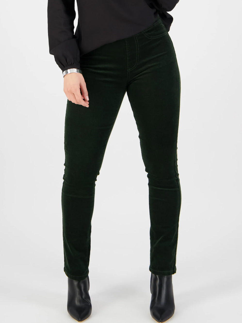 VASSALLI BAY SLIM LEG CORD PULL ON PANT