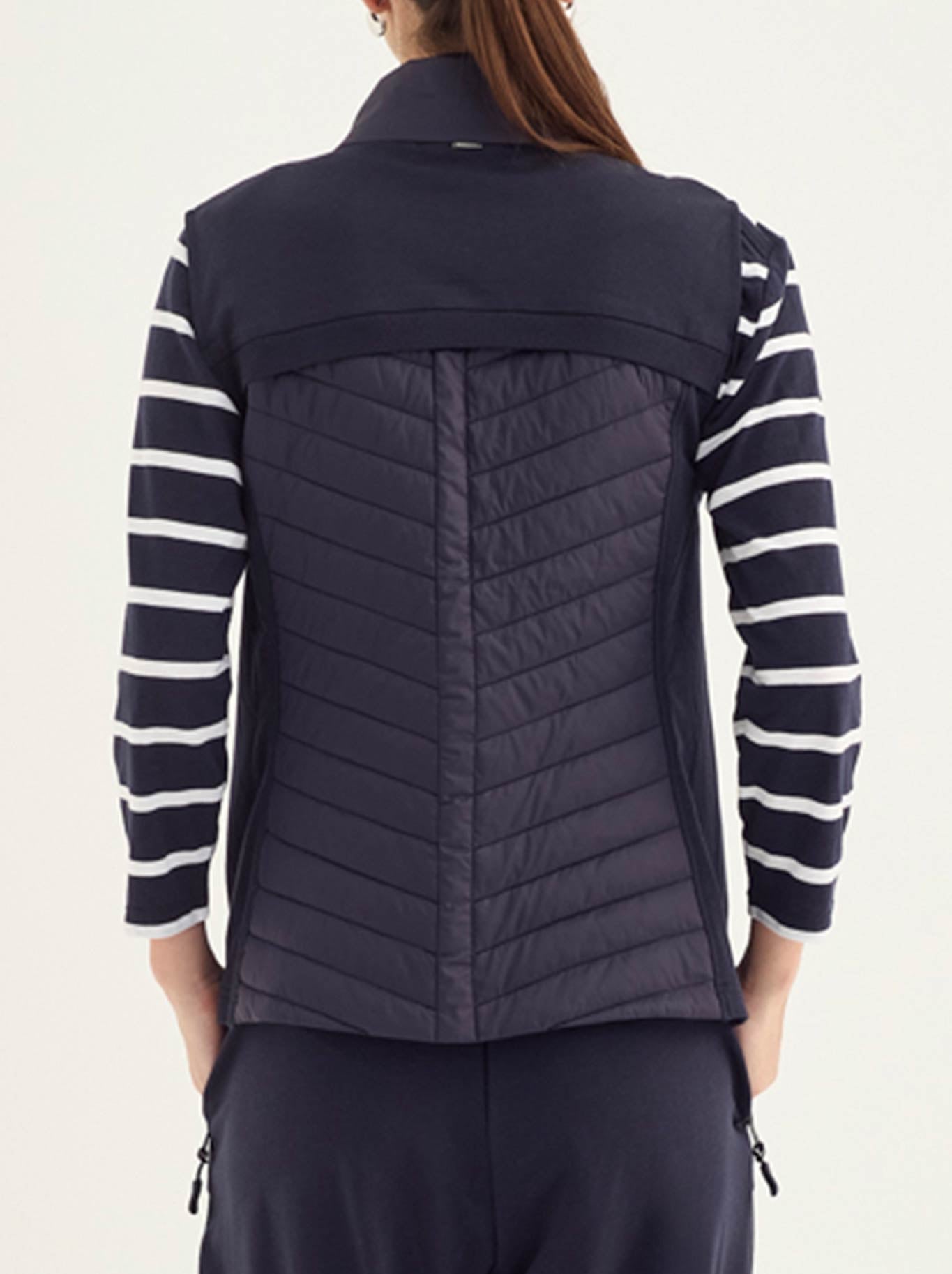 VERGE AWARD VEST