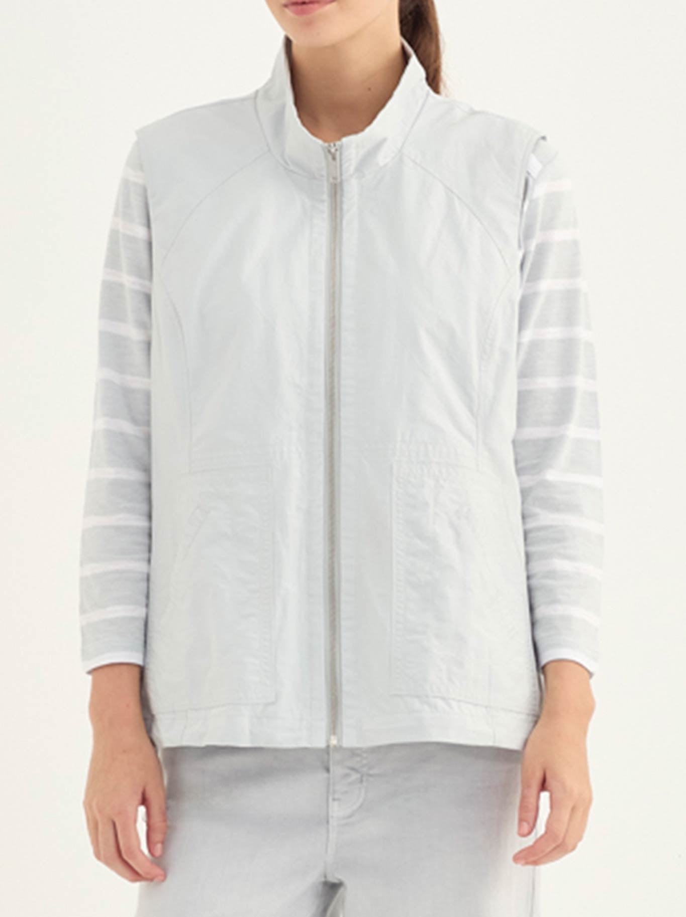 VERGE STATEMENT VEST