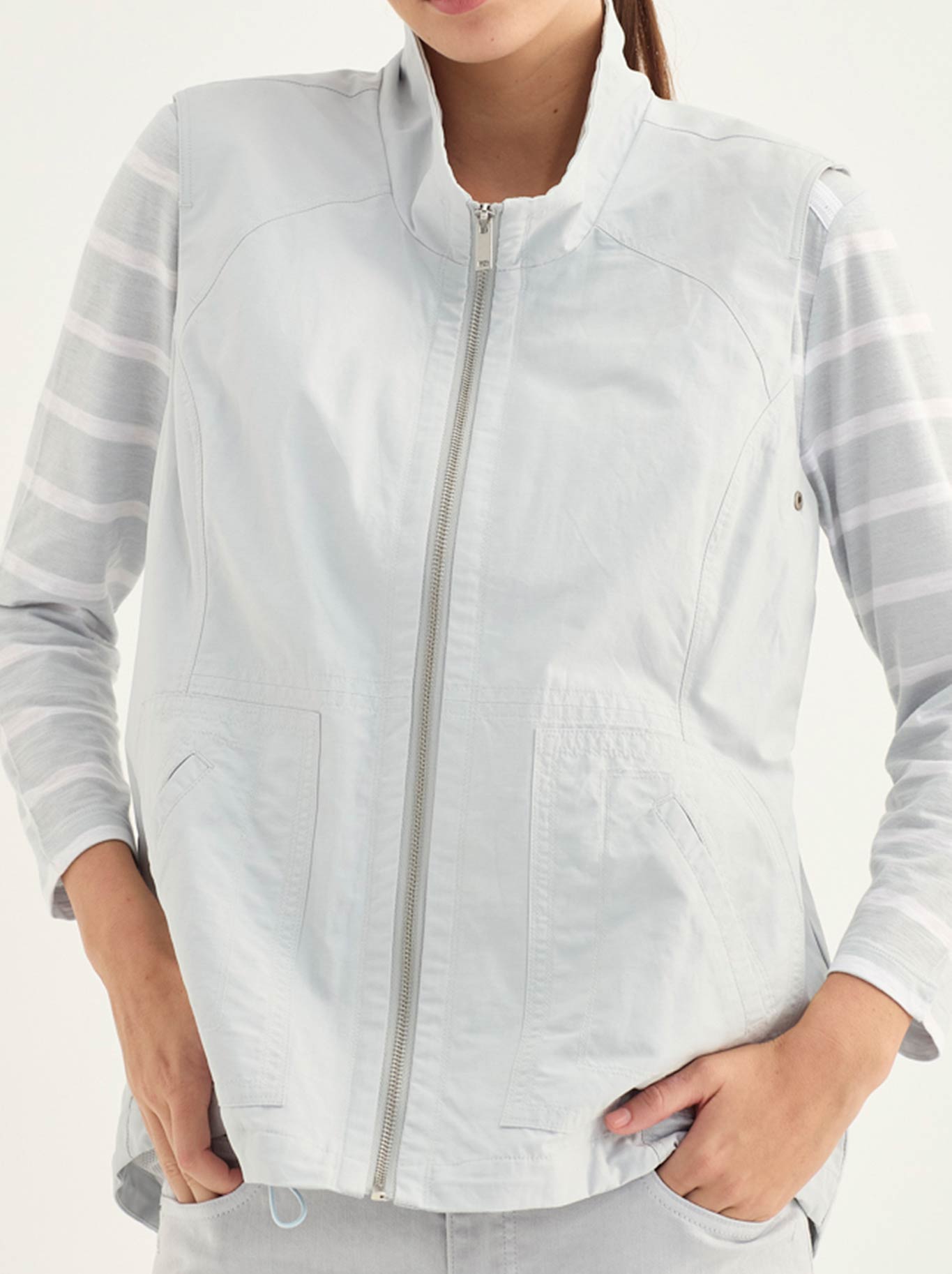 VERGE STATEMENT VEST