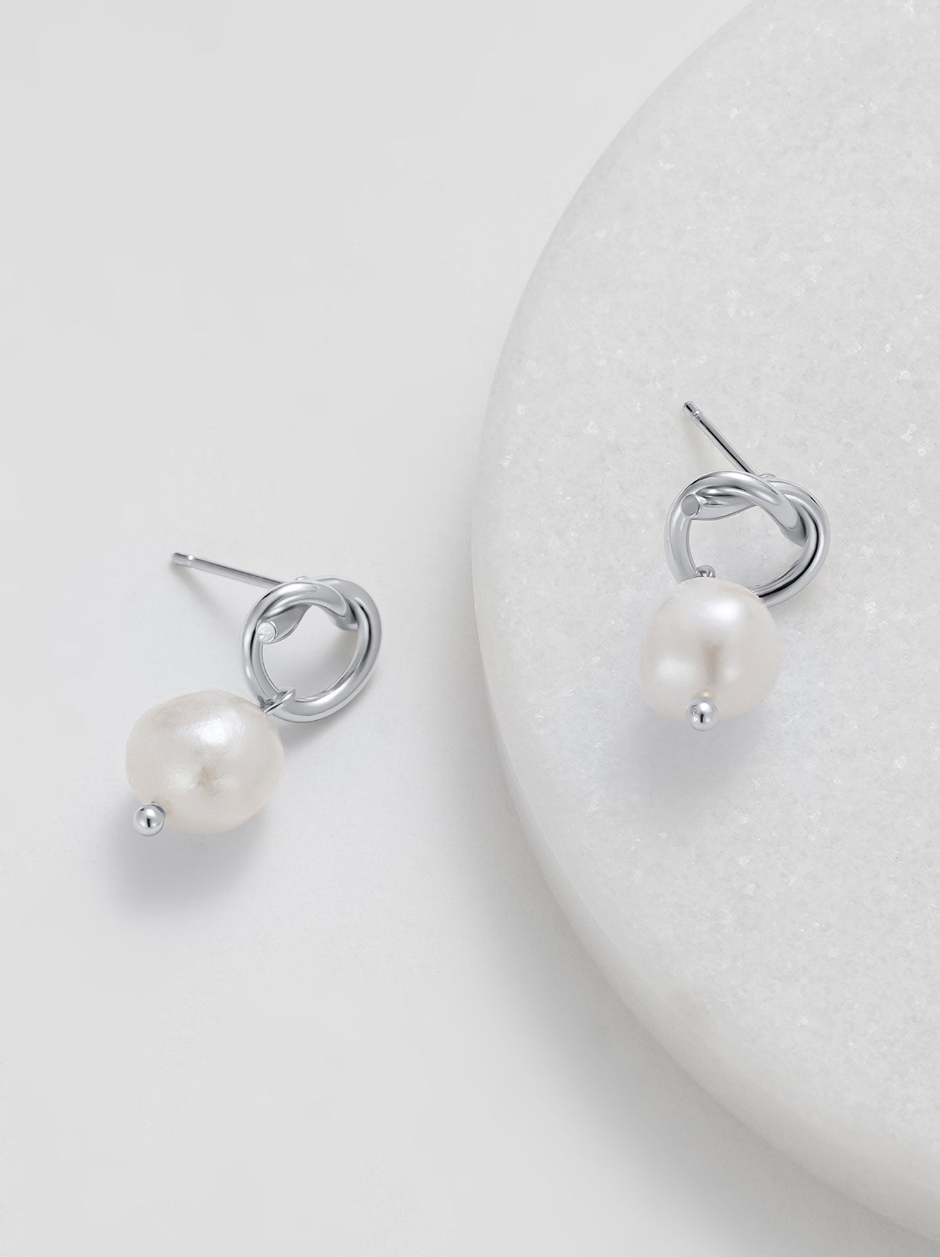 ZAFINO ALICE EARRING