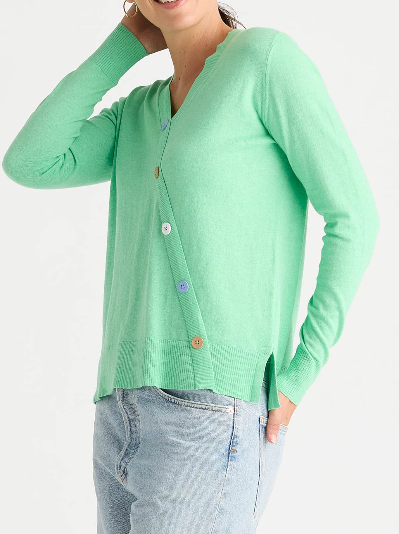 ZAKET & PLOVER BUTTON ANGLE TOP